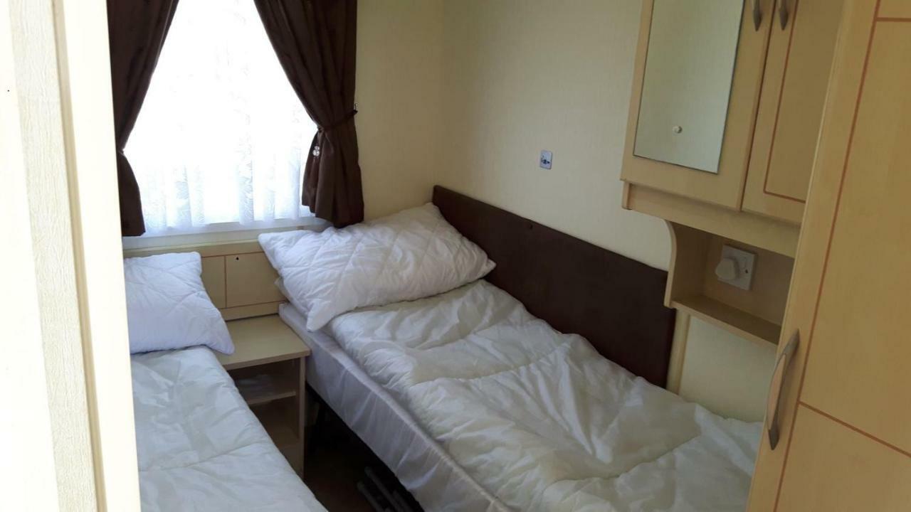 6 Berth Silver Beach Oasis Large Veranda インゴールドメルズ エクステリア 写真
